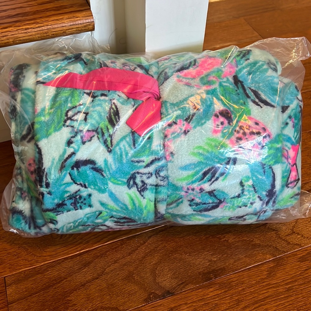 Lilly Pulitzer Fleece Blanket